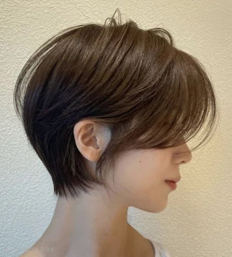 Short layered haircut